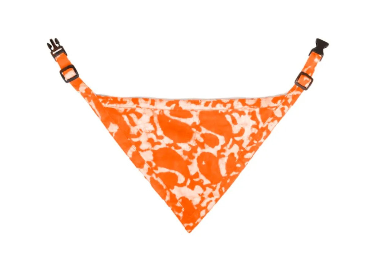DGS Pet Products Unbugz-It Bandana Extra Large Abstract Orange For Pet With Love