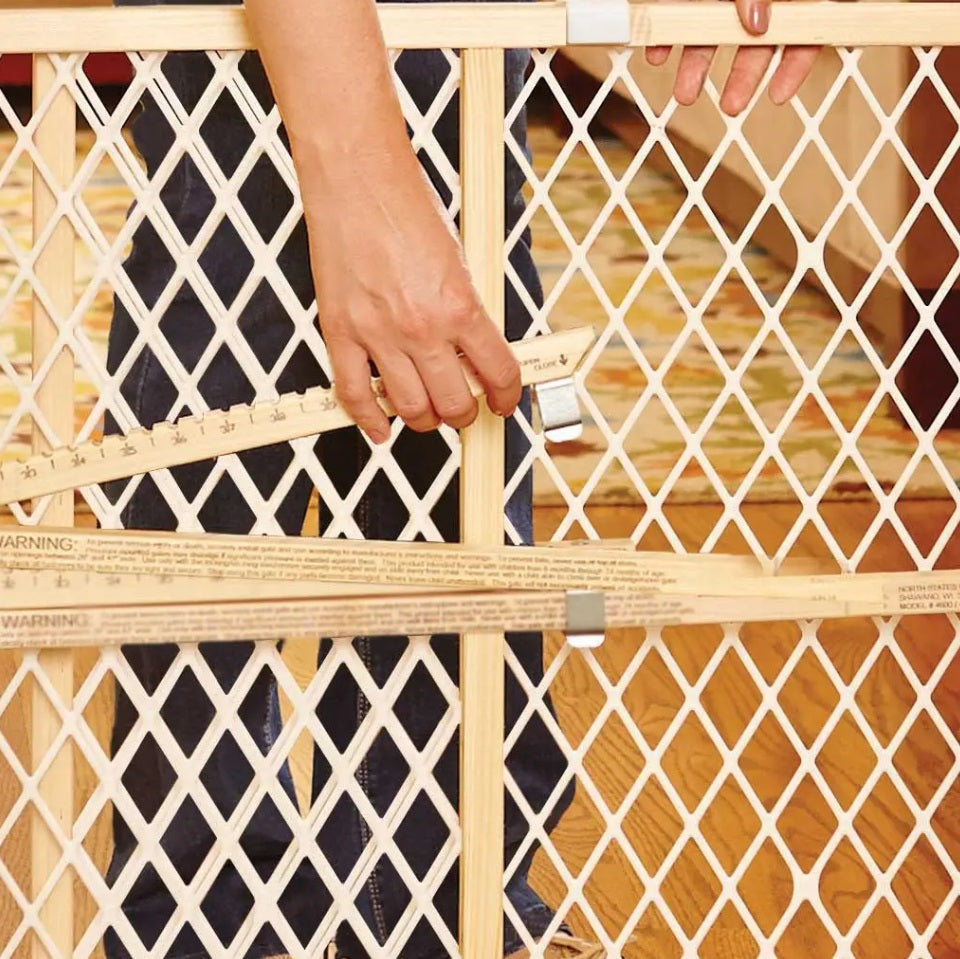 North States MyPet Diamond Mesh Wood Pet Gate Light Wood 2.75 x 26.5-42 x 23 For Pet With Love