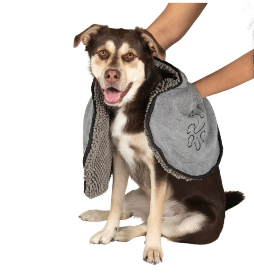 DGS Pet Products Dirty Dog Shammy Towel X-Large For Pet With Love