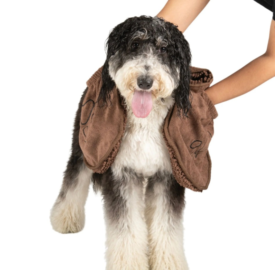 DGS Pet Products Dirty Dog Shammy Towel X-Large For Pet With Love