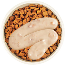 Load image into Gallery viewer, Vitakraft Lick n Lap Meaty Gravy with Chicken Cat Treat
